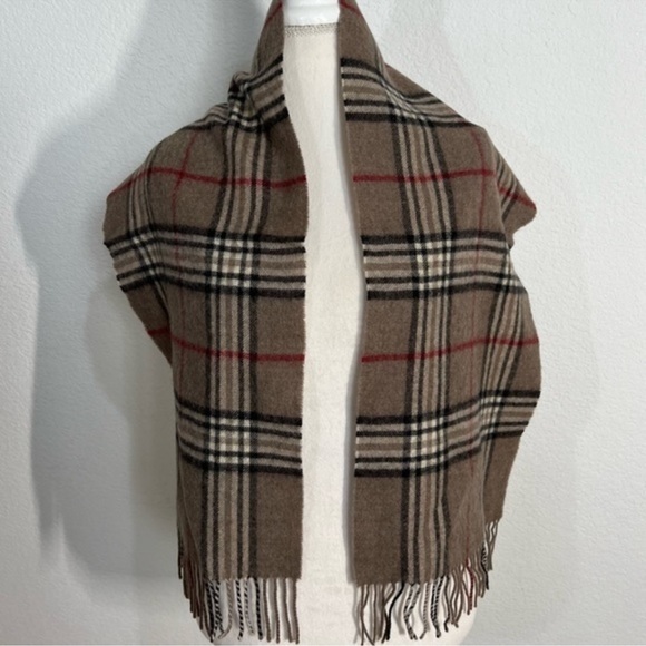 Wool Scarf Traditional Plaid Neutral Colors Made in Germany Twisted Tassels - Picture 4 of 10